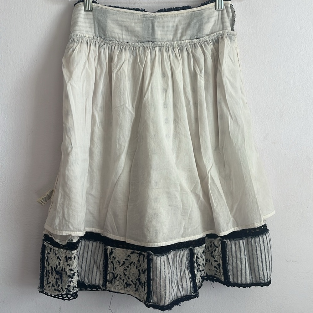 Maeve Anthropologie skirt Size Small - Picture 4 of 10